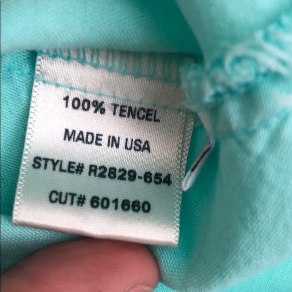 Bella Dahl - sleeveless button down, size M - Picture 4 of 6